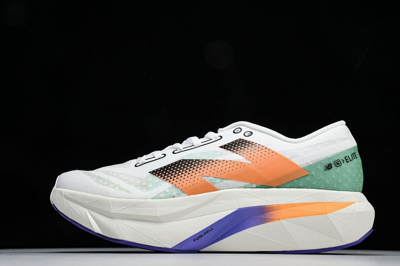 New Balance FuelCell Rebel V4