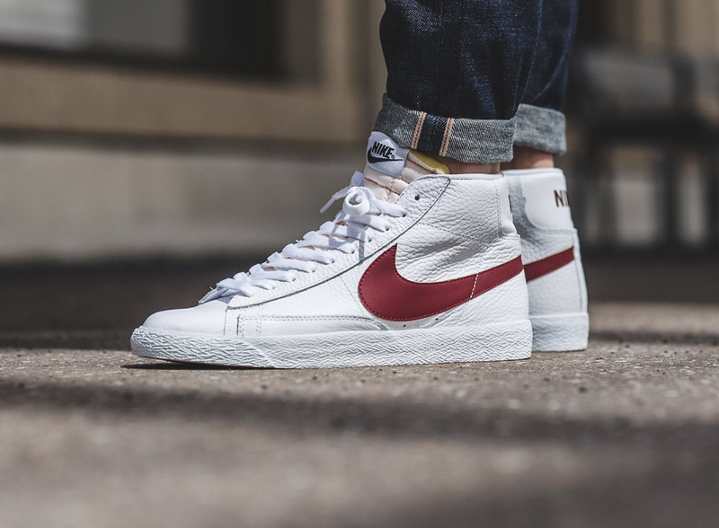 Nike Blazer Mid Retro 845054-101 Белые с красным лого,кожа
