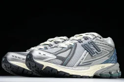 New Balance 1906 M1906REO