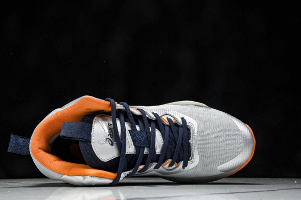 Asics Nova Surge 3 1061A048-020 