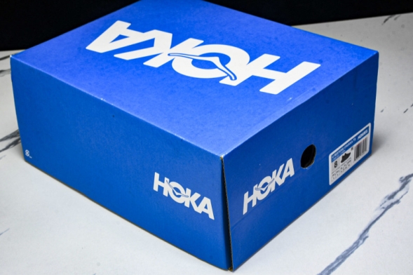 Hoka Restore TS 1169150 CRBN 