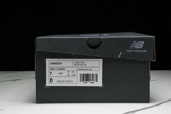 New Balance 9060 U906OEEH 