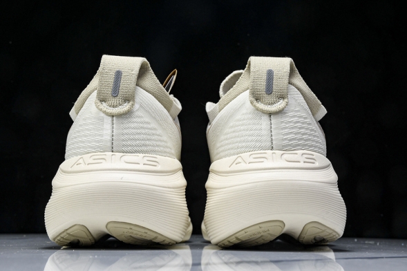 Asics Gel-Nimbus 27 1011C096-200 