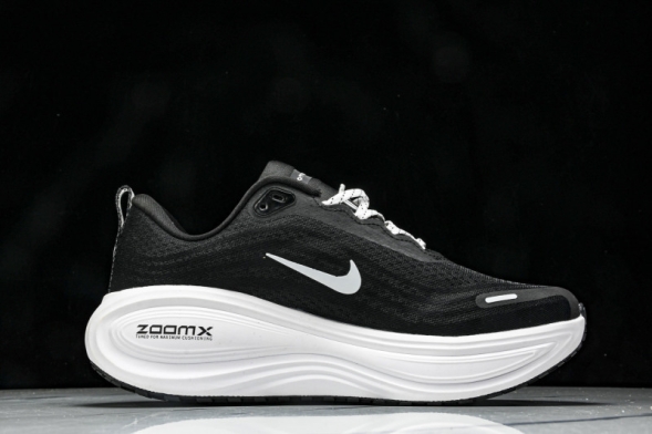 Nike Air ZoomX Vomero 18 Plus HM6805 108 