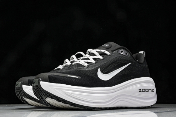 Nike Air ZoomX Vomero 18 Plus HM6805 108 