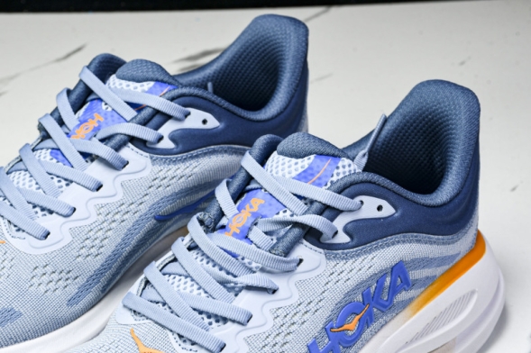 HOKA Bondi 9 1162011 DNP 