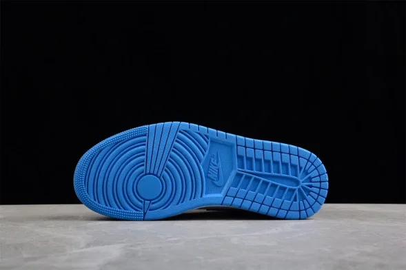 Nike Air Jordan 1 Mid University Blue DX9276-100 