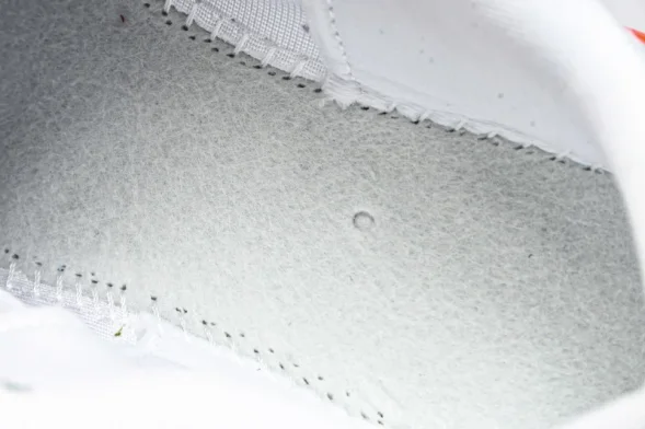 Nike Air ZoomX Vomero 18 Plus HM6805 120  