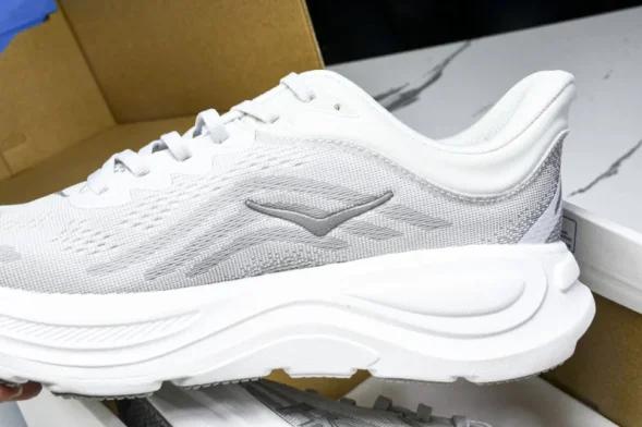 HOKA Bondi 9 1162012 SDSTS 