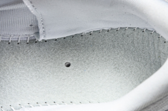 Nike Air ZoomX Vomero 18 Plus HM6805 102 