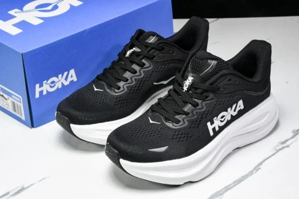 HOKA Bondi 9 1162012 BWHT 