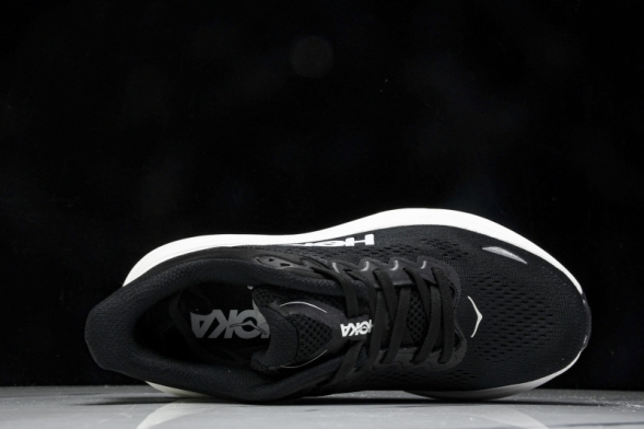 HOKA Bondi 9 1162012 BWHT 