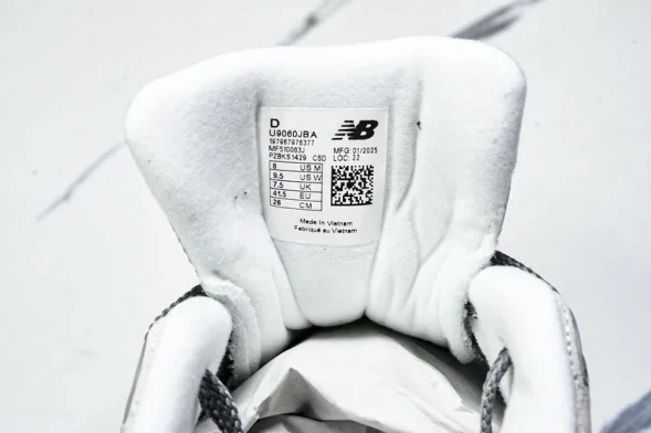 New Balance 9060 U9060JBA 
