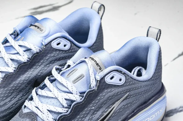 Nike Air ZoomX Vomero 18 Plus HM6805 124 