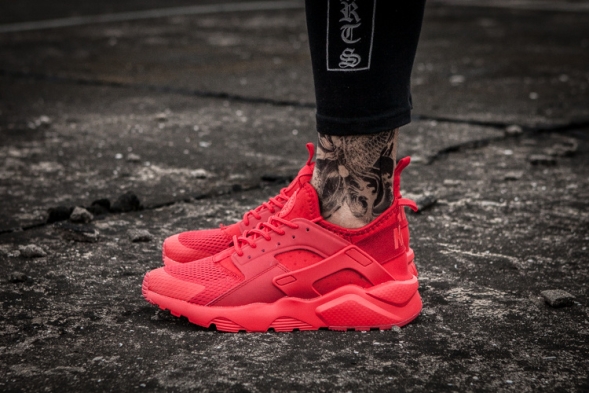 NIKE AIR HUARACHE RUN ULTRA BR  