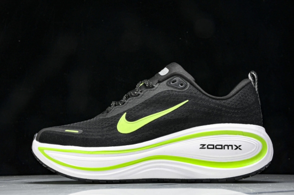 Nike Air ZoomX Vomero 18 Plus HM6805 107  