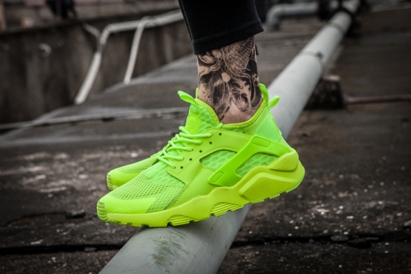 NIKE AIR HUARACHE RUN ULTRA BR  