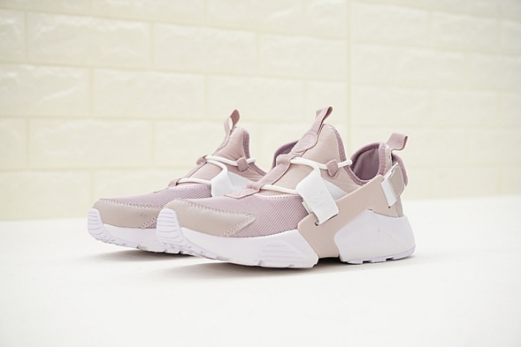 Nike Air Huarache City Low AH6804-600 