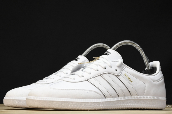 Adidas Samba Vegan x MICKEY MOUSE GY1889  