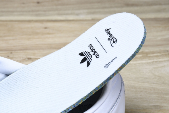 Adidas Samba Vegan x MICKEY MOUSE GY1889  