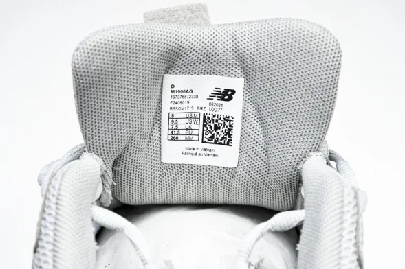 New Balance 1906 M1906AG  