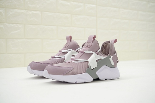 Nike Air Huarache City Low AH6804-600 