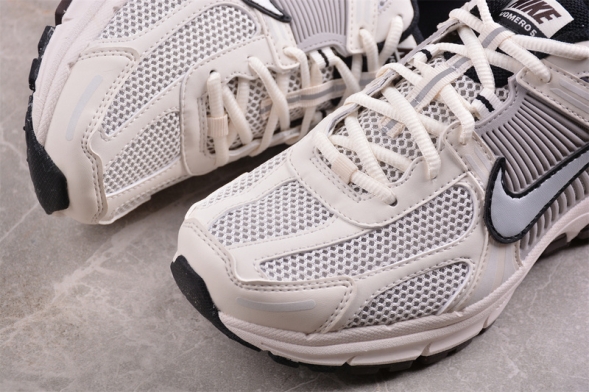 Nike Zoom Vomero 5 SP FJ2028-001 