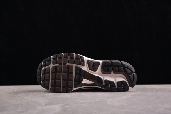 Nike Zoom Vomero 5 SP FJ2028-001 