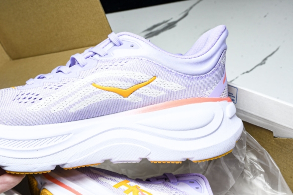 HOKA Bondi 9 1162012 AGH 