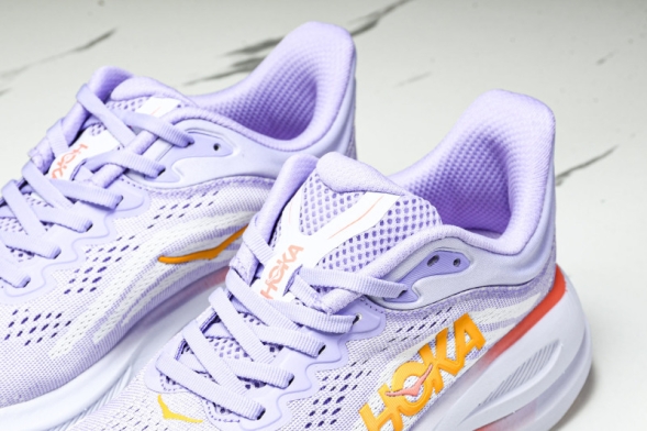 HOKA Bondi 9 1162012 AGH 