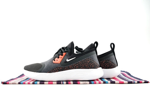 Nike LunarCharge Premium LE “Black  Orange Red” 923284-016 
