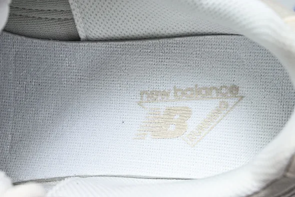 New Balance 204 U204LMMC  