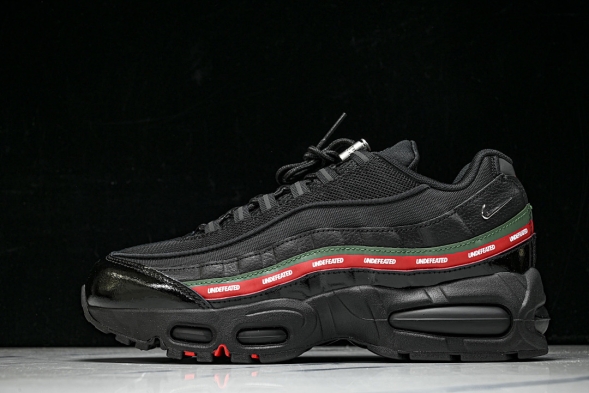 Nike Air Max 95 x Undefeated IB4453-001 