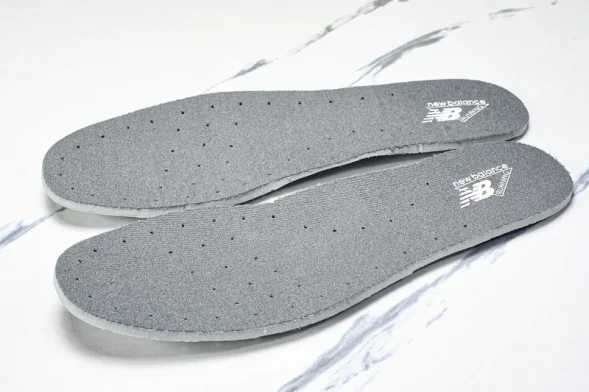 New Balance 530 MR530TG 