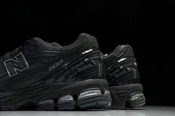 New Balance 1906 M1906RJB 