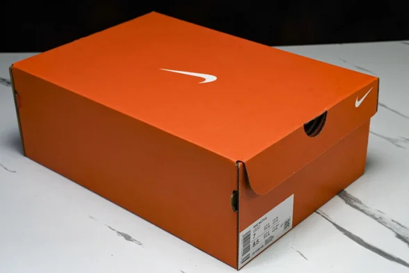 Nike Motiva DV1238-106 