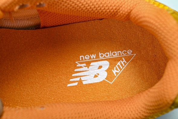 New Balance 204 U204LKTI 