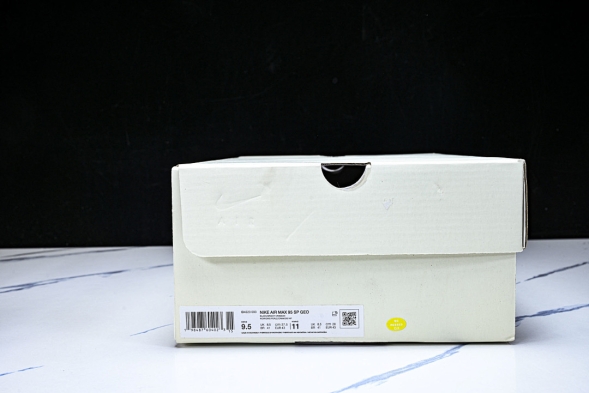 Nike Air Max 95 x Undefeated IB4523-003 