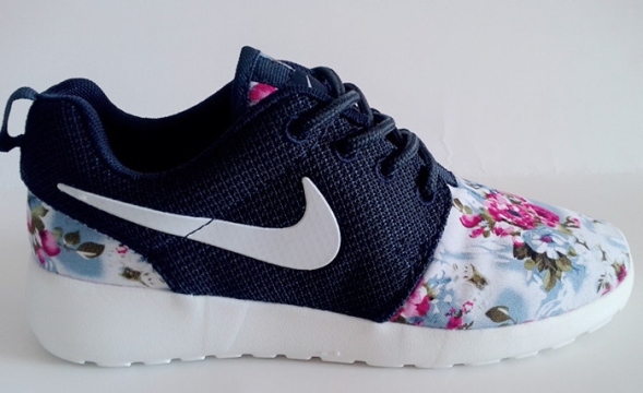 Nike Roshe Run Customs  Flower 