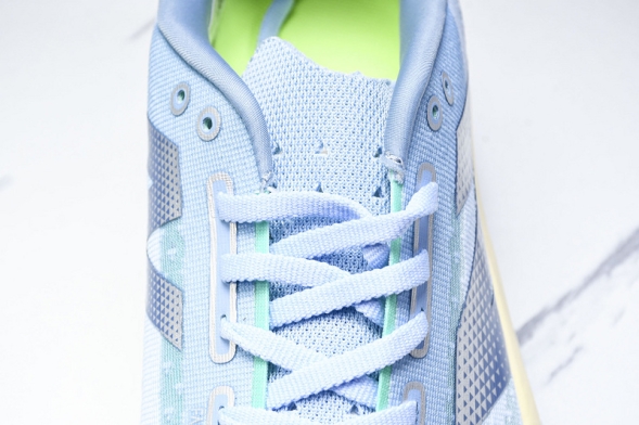 New Balance FuelCell Rebel V4 WFCXCH4 