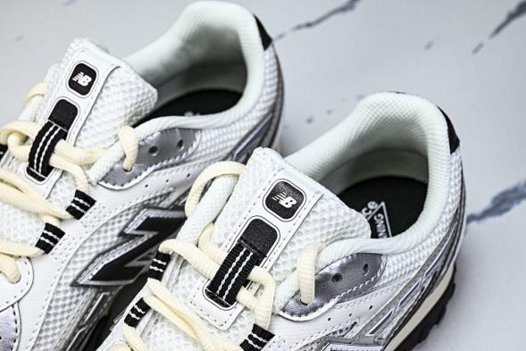 New Balance 204 U204LSW 