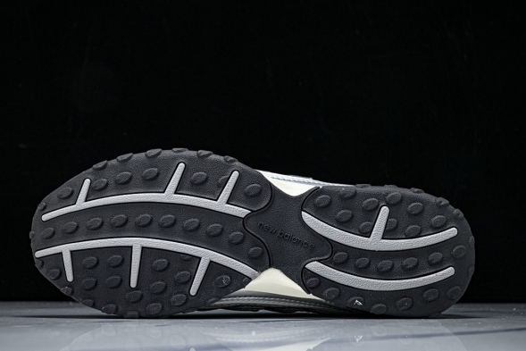 New Balance 204 U204LSW 