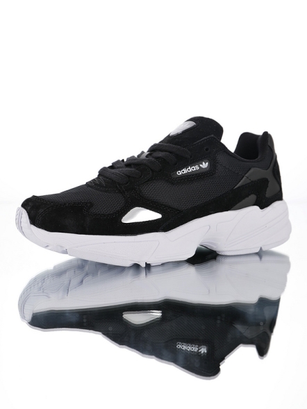 Adidas Originals Falcon W B28129  
