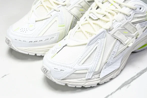 New Balance 1906 U1906AE 