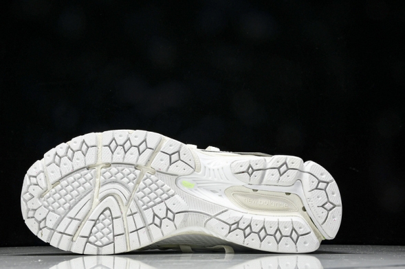 New Balance 1906 U1906AE 