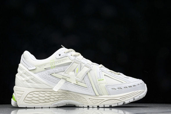 New Balance 1906 U1906AE 