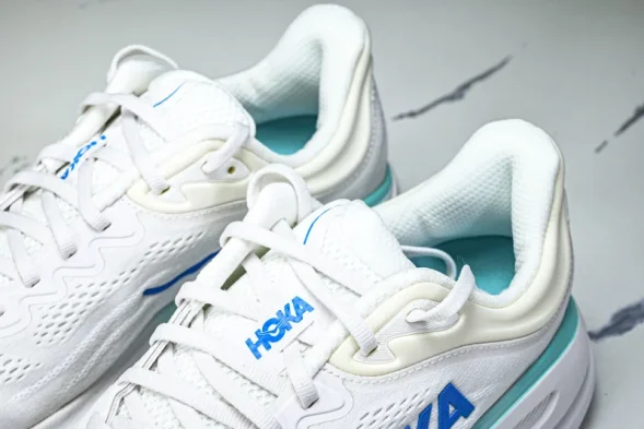 HOKA Bondi 9 1162011 WKB 