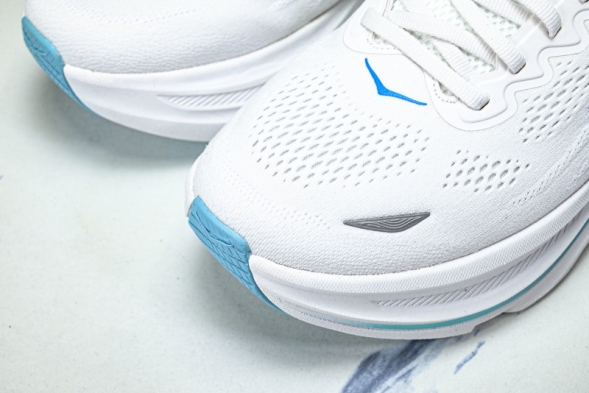 HOKA Bondi 9 1162011 WKB 