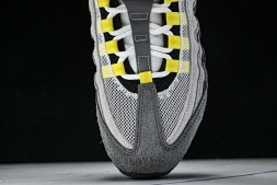 Nike Air Max 95 x Undefeated IB4523-002