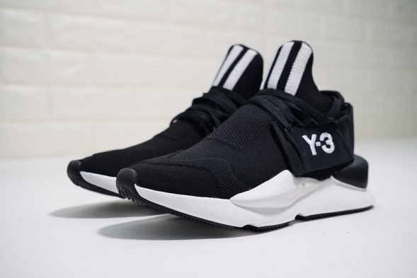 Yohji Yamamoto Y-3 Kaiwa Chunky Primeknit S45876 